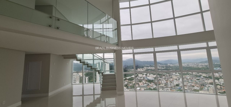 Imagem Imóvel com 4 Quartos à Venda, 227 m² em Centro - Balneário Camboriú