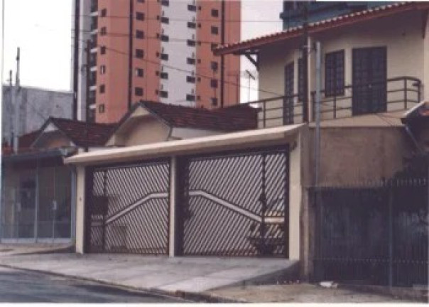 Casa com 3 Quartos à Venda, 210 m² em Vila Moinho Velho - São Paulo