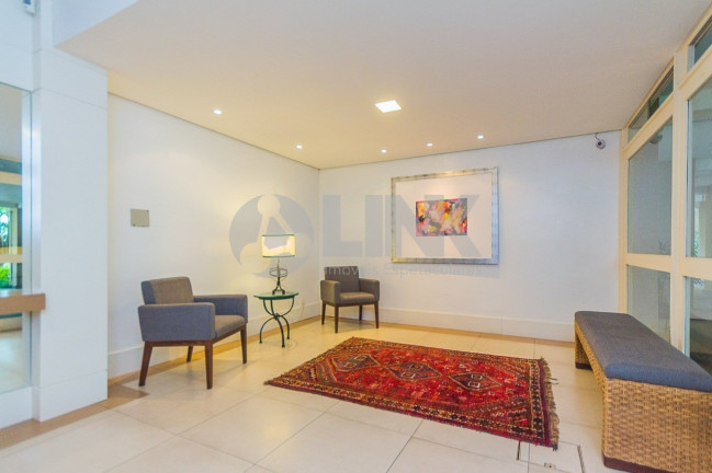 Imagem Apartamento com 3 Quartos à Venda, 166 m² em Moinhos De Vento - Porto Alegre