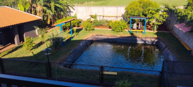 Imagem Chácara com 4 Quartos à Venda, 1.500 m² em Arapongas Imagem Chácara com 4 Quartos à Venda, 1.500 m² em Arapongas