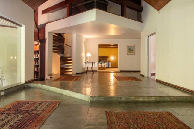 Imagem Casa com 4 Quartos à Venda, 820 m² em Morumbi - São Paulo Imagem Casa com 4 Quartos à Venda, 820 m² em Morumbi - São Paulo