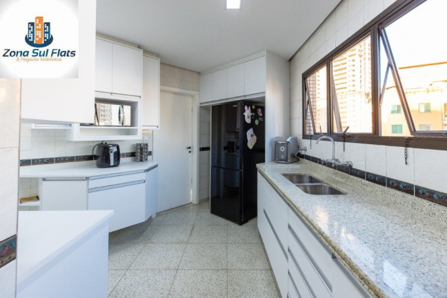 Imagem Imóvel com 4 Quartos à Venda, 327 m² em Jardim Vila Mariana - São Paulo Imagem Imóvel com 4 Quartos à Venda, 327 m² em Jardim Vila Mariana - São Paulo