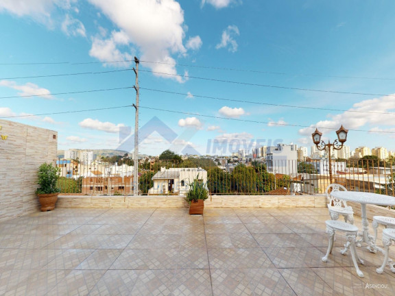 Imagem Imóvel com 3 Quartos à Venda, 195 m² em Cristo Redentor - Porto Alegre