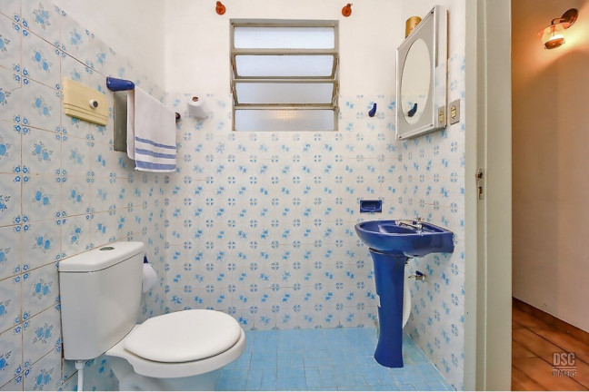 Imagem Casa com 3 Quartos à Venda, 130 m² em Santana - Porto Alegre Imagem Casa com 3 Quartos à Venda, 130 m² em Santana - Porto Alegre