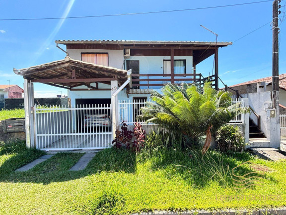 Sobrado com 2 Quartos à Venda, 146 m² em Centro - Balneário Barra Do Sul