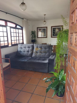 Imagem Casa com 4 Quartos à Venda, 120 m² em Fazendinha - Teresópolis