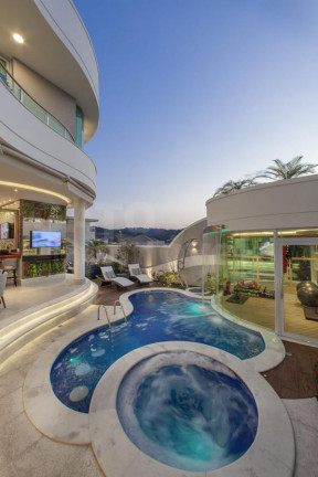 Imagem Casa com 4 Quartos à Venda, 379 m² em Tamboré - Santana De Parnaíba Imagem Casa com 4 Quartos à Venda, 379 m² em Tamboré - Santana De Parnaíba