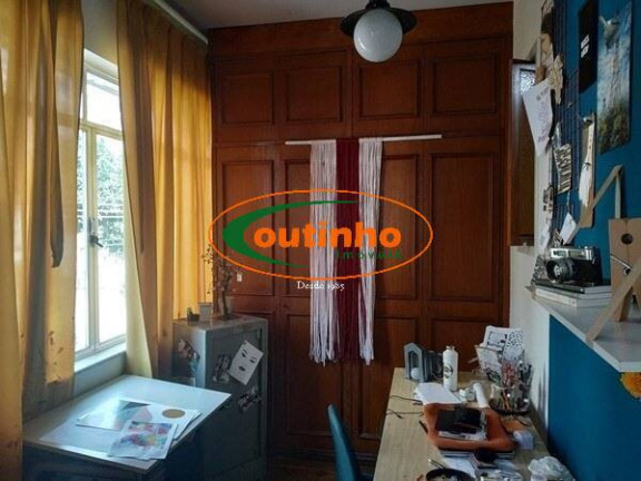 Imagem Casa com 3 Quartos à Venda, 278 m² em Maracanã - Rio De Janeiro Imagem Casa com 3 Quartos à Venda, 278 m² em Maracanã - Rio De Janeiro