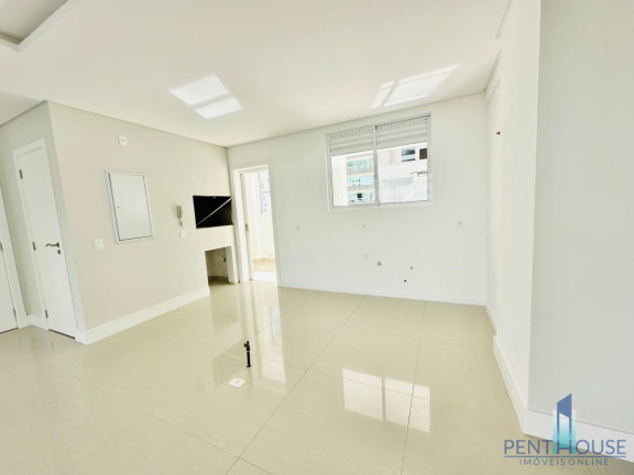 Imagem Apartamento com 3 Quartos à Venda, 251 m² em Centro - Balneário Camboriú Imagem Apartamento com 3 Quartos à Venda, 251 m² em Centro - Balneário Camboriú