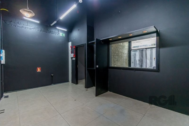 Imagem Loja para Alugar, 70 m² em Praia De Belas - Porto Alegre