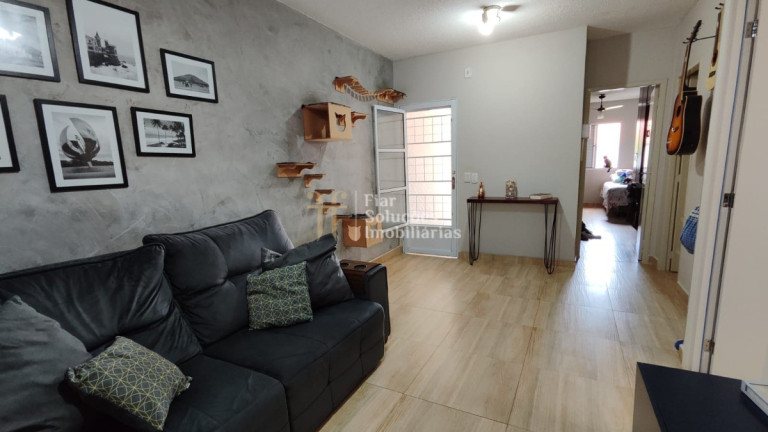 Imagem Casa de Condomínio com 3 Quartos à Venda, 110 m² em Jardim Imperial - Cuiabá Imagem Casa de Condomínio com 3 Quartos à Venda, 110 m² em Jardim Imperial - Cuiabá