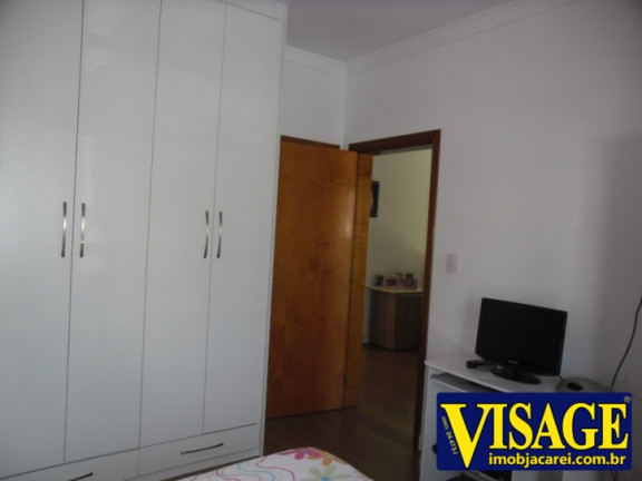 Imagem Casa com 3 Quartos à Venda, em Vila Branca - Jacareí Imagem Casa com 3 Quartos à Venda, em Vila Branca - Jacareí
