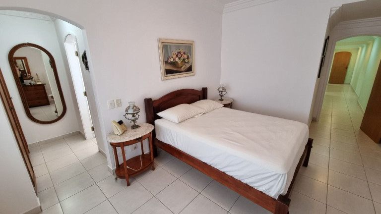 Imagem Apartamento com 3 Quartos à Venda, 196 m² em Astúrias - Guarujá Imagem Apartamento com 3 Quartos à Venda, 196 m² em Astúrias - Guarujá
