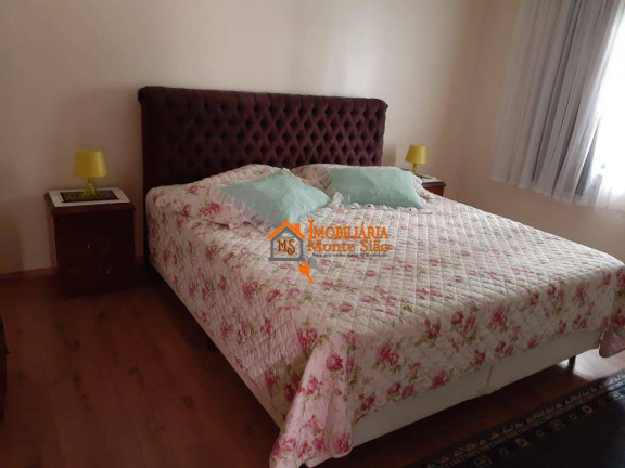 Imagem Casa com 3 Quartos à Venda, 398 m² em Vila Galvão - Guarulhos Imagem Casa com 3 Quartos à Venda, 398 m² em Vila Galvão - Guarulhos