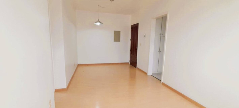 Imagem Apartamento com 2 Quartos à Venda, 54 m² em Santana - Porto Alegre