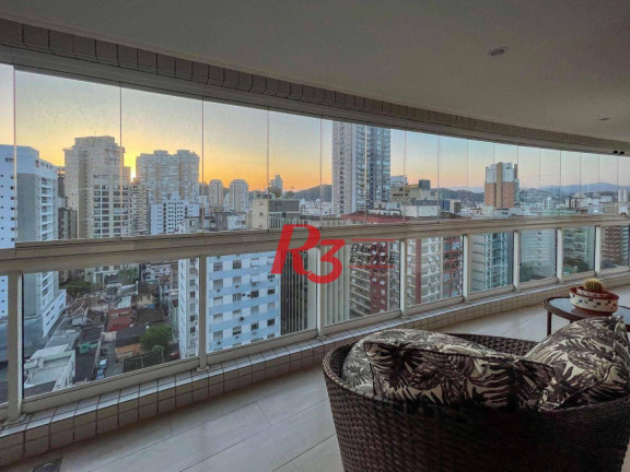 Imagem Apartamento com 2 Quartos à Venda, 96 m² em Gonzaga - Santos