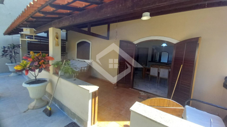 Imagem Casa com 4 Quartos à Venda, 220 m² em Guaratiba - Rio De Janeiro