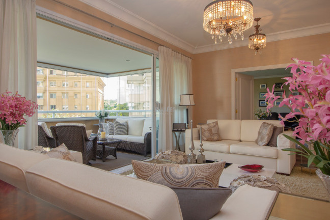 Apartamento com 3 Quartos à Venda, 263 m² em Alto De Pinheiros - São Paulo