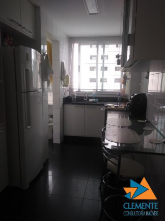 Imagem Apartamento com 3 Quartos à Venda, 174 m² em Funcionários - Belo Horizonte Imagem Apartamento com 3 Quartos à Venda, 174 m² em Funcionários - Belo Horizonte