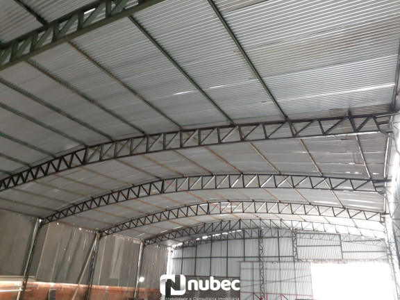 Imóvel Comercial para Alugar, 799 m² em Inconfidência - Nova Iguaçu