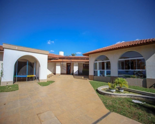 Imagem Casa com 6 Quartos para Alugar, 900 m² em Park Way - Brasília Imagem Casa com 6 Quartos para Alugar, 900 m² em Park Way - Brasília
