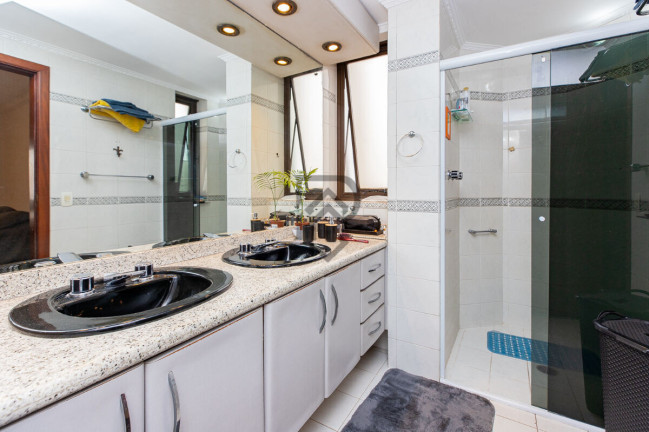 Imagem Apartamento com 3 Quartos à Venda, 150 m² em Moema - São Paulo