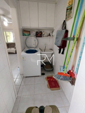 Imagem Sobrado com 2 Quartos à Venda, 81 m² em Centro - Mongaguá