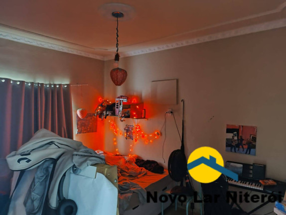 Imagem Casa com 3 Quartos à Venda, 180 m² em Santa Rosa - Niterói Imagem Casa com 3 Quartos à Venda, 180 m² em Santa Rosa - Niterói