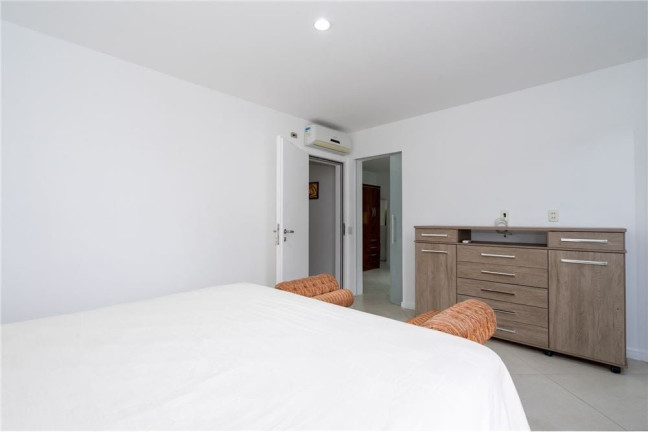 Imagem Casa com 7 Quartos à Venda, 800 m² em Jardim Leonor - São Paulo Imagem Casa com 7 Quartos à Venda, 800 m² em Jardim Leonor - São Paulo