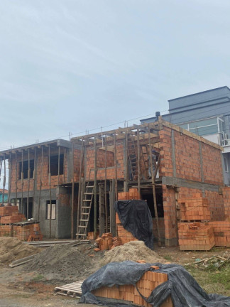 Imagem Sobrado com 3 Quartos à Venda, 90 m² em Itajubá - Barra Velha