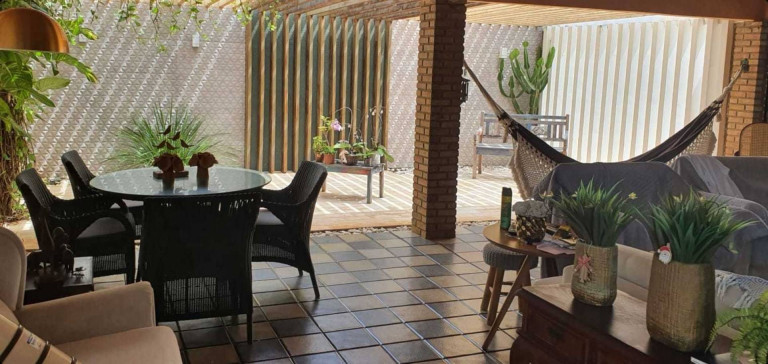 Imagem Casa com 4 Quartos à Venda, 871 m² em Coroa Do Meio - Aracaju Imagem Casa com 4 Quartos à Venda, 871 m² em Coroa Do Meio - Aracaju