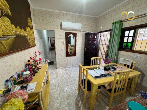 Imagem Casa com 2 Quartos à Venda, 110 m² em Maracanã - Praia Grande Imagem Casa com 2 Quartos à Venda, 110 m² em Maracanã - Praia Grande