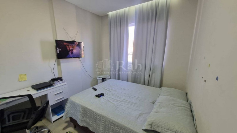 Imagem Apartamento com 2 Quartos à Venda, 73 m² em Tabuleiro - Camboriú