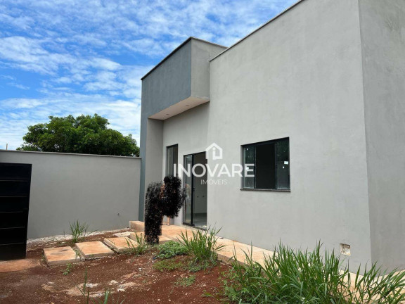 Casa com 3 Quartos à Venda ou Locação, 250 m² em Jardim Dos Ipês - Araporã