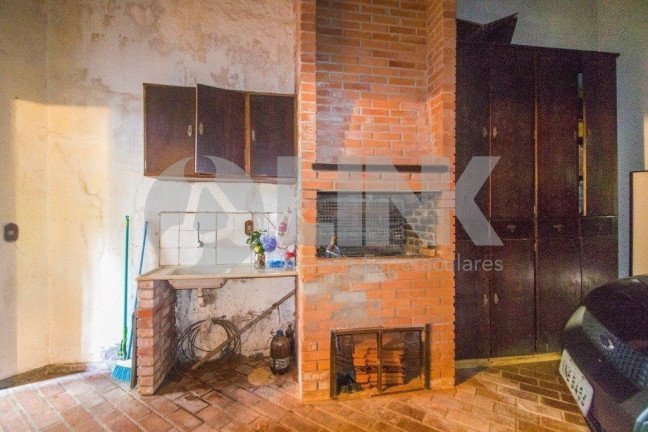 Imagem Casa com 3 Quartos à Venda, 218 m² em Ipanema - Porto Alegre