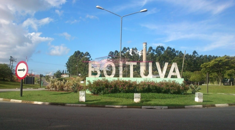 Imagem Terreno à Venda, 2 m² em Pinhais - Boituva Imagem Terreno à Venda, 2 m² em Pinhais - Boituva
