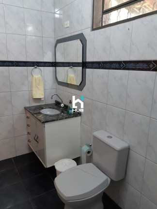 Imagem Imóvel com 2 Quartos à Venda, 2.049 m² Imagem Imóvel com 2 Quartos à Venda, 2.049 m²
