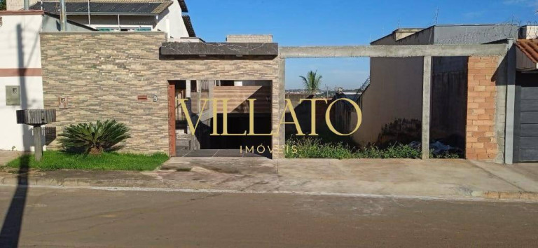 Casa com 4 Quartos à Venda, 232 m² em Residencial Petrópolis - Goiânia