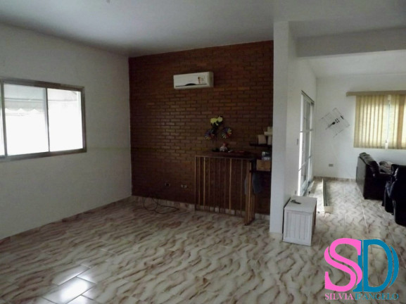 Imagem Sobrado com 7 Quartos à Venda, 313 m² em Umuarama - Ubatuba Imagem Sobrado com 7 Quartos à Venda, 313 m² em Umuarama - Ubatuba