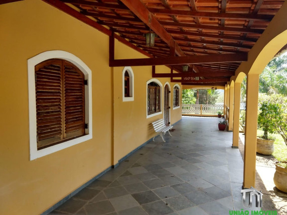 Imagem Imóvel com 8 Quartos à Venda,  em Guaraiúva - Vargem