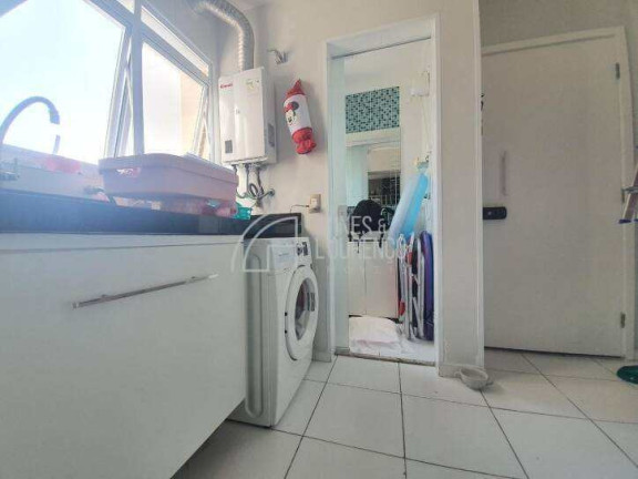 Imagem Apartamento com 3 Quartos à Venda, 131 m² em Marapé - Santos