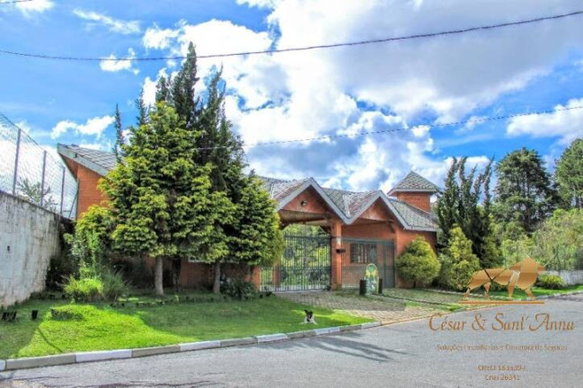 Casa com 4 Quartos à Venda, 185 m² em Recanto Das Araucárias - Campos Do Jordão