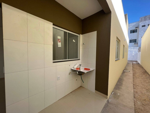 Imagem Casa com 3 Quartos à Venda, 180 m² em Ponte Nova - Várzea Grande