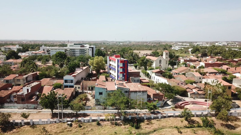 Apartamento com 1 Quarto à Venda,  em Dom Expedito  - Sobral