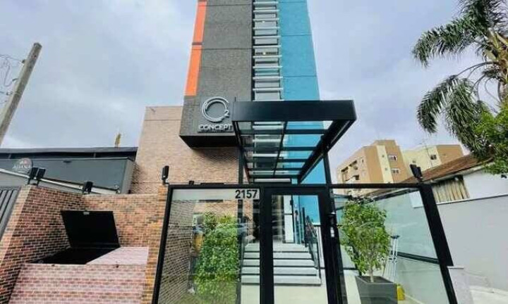 Kitnet com 1 Quarto à Venda, 32 m² em água Verde - Curitiba