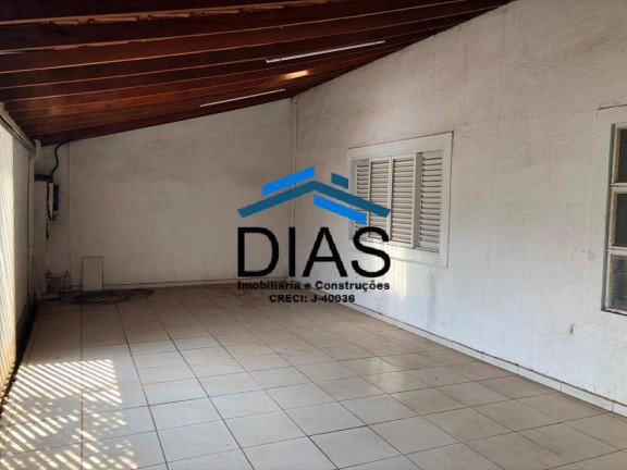 Casa com 2 Quartos à Venda, 282 m² em Parque Residencial Vale Do Sol - Araraquara