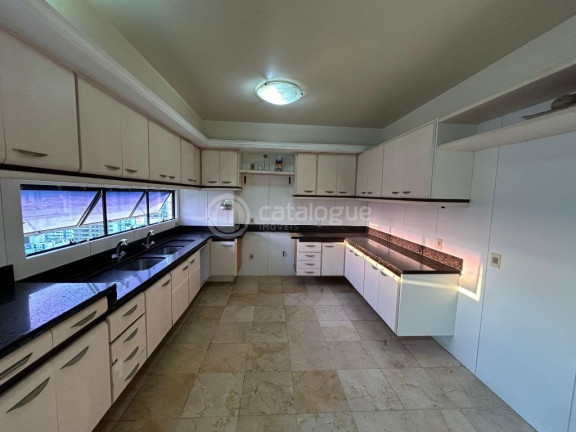 Apartamento com 4 Quartos à Venda, 246 m² em Barro Vermelho - Natal
