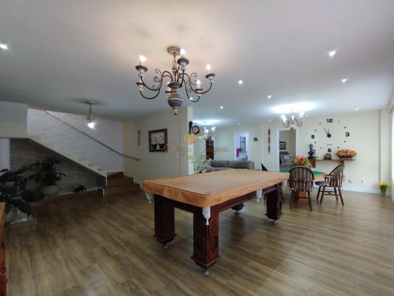 Imagem Casa com 3 Quartos à Venda, 141 m² em Albuquerque - Teresópolis Imagem Casa com 3 Quartos à Venda, 141 m² em Albuquerque - Teresópolis