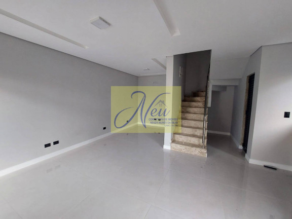 Imagem Casa com 3 Quartos à Venda, 159 m² em Uberaba - Curitiba
