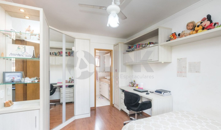 Imagem Casa com 3 Quartos à Venda, 182 m² em Vila Ipiranga - Porto Alegre